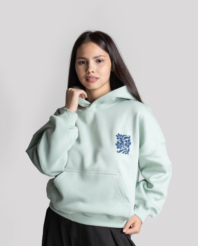 [ NEW ]

Oversized dukserica Lilly Square.

📍Cijen...